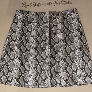 H&M Snakeskin skirt